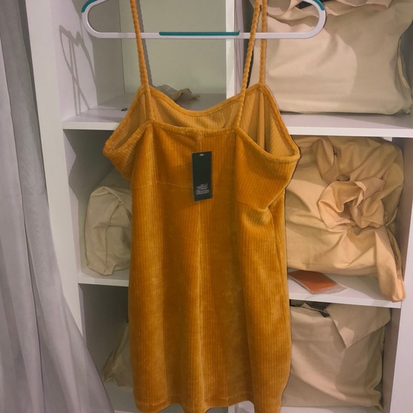 Bodycon - Picture 2 of 2